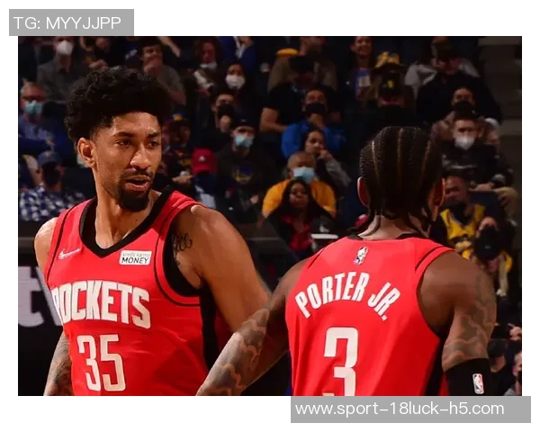 范乔丹因伤赛季报销火箭后场危机加剧公牛双星怀特与道苏姆或成救援希望 范乔丹因伤赛季报销火箭后场危机加剧公牛双星怀特与道苏姆或成救援希望