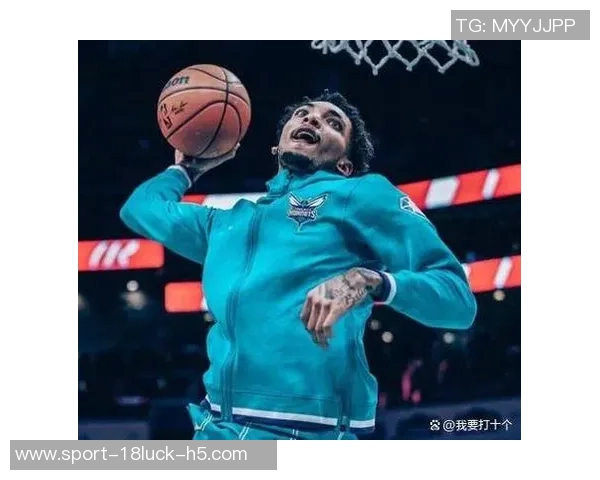 三球与黄蜂签下5年26亿合同未来3年仍有超13亿待兑现 三球与黄蜂签下5年26亿合同未来3年仍有超13亿待兑现