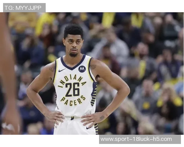 理查兹半场表现抢眼5中3斩获7分助攻1次正负值高达16分 理查兹半场表现抢眼5中3斩获7分助攻1次正负值高达16分